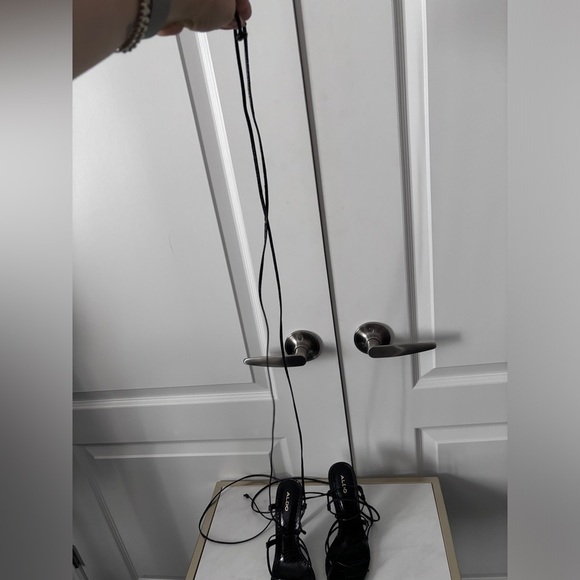 Aldo | Black Pointed Toe Lace Up High Heel Sandal | Size 5 - Picture 5 of 7